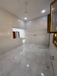 أبو الخصيب حمدان • ١٥٠م • غرفتين