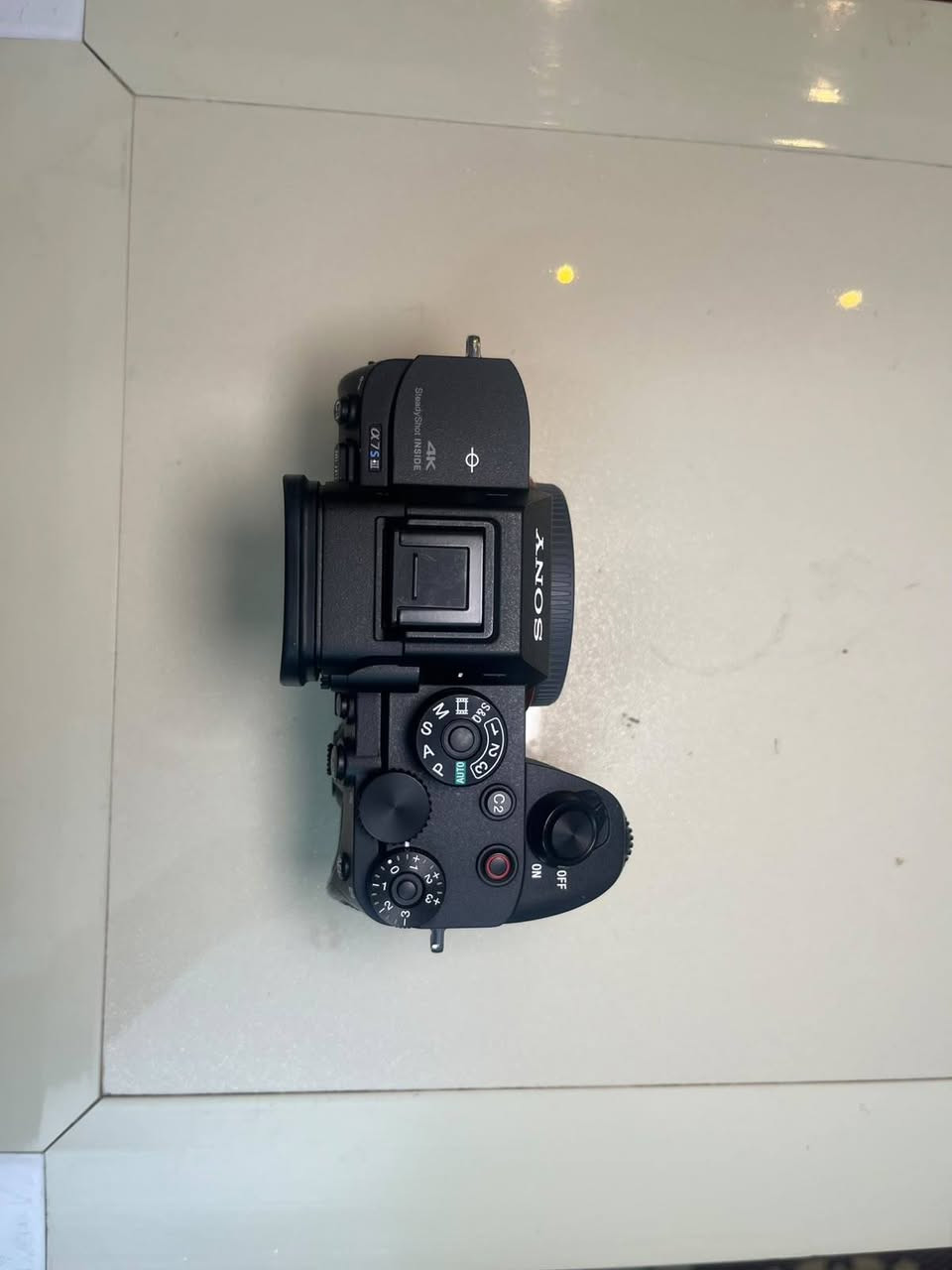 سوني A7Slll  للبيع 
نضافته وشتر كدامك 
مستخدمه شي قليل مكاني بغداد ***********

نص مكتوب في الصور:
- CAMERA SHUTTER COUNT Find out how many shots your Digital SLR has taken RESULTS Shutter count 1338 SONY ILCE-7SM3 Current value on eBay As an eBay Partner, this site may be compensated if you make a purchase using the above link X نشر إذا كان هذا مفيدا وكنت تحب الكاميرات، فاطبع على طبق سطح المكتب الجديد! CHECK ANOTHER CAMERA Digital Photo Gallery