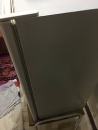 ثلاجه صغيرة • جديدة • بابل