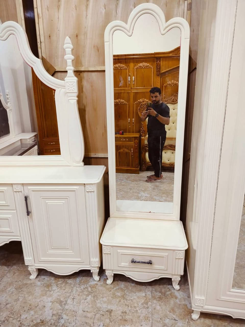 االسلام عليكم عنوان واسط العزيزيه توصيل مجاني جديد يوجد واتساب اسعار مناسبه ***********  مستخدمه جديد
