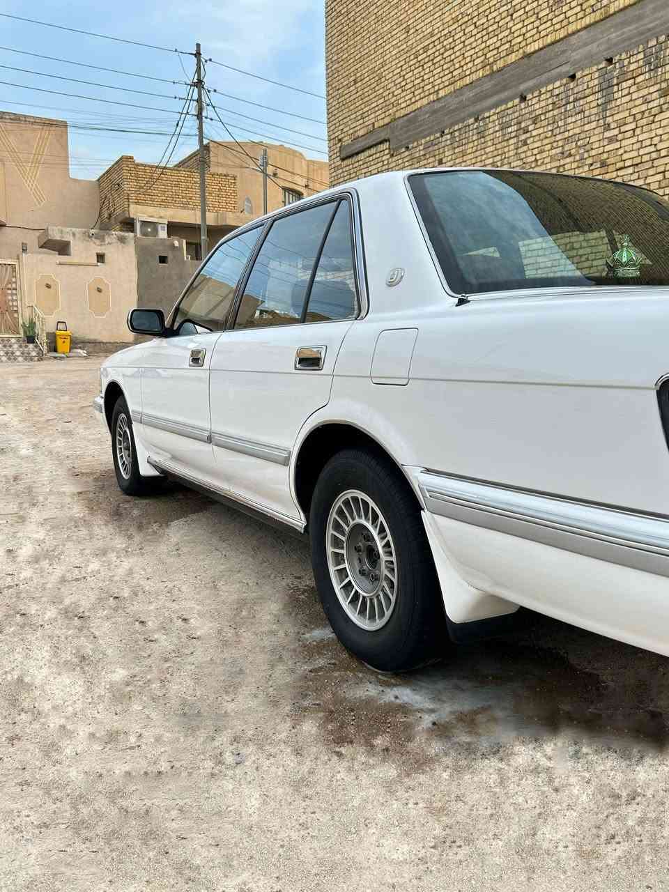 اكسن ٣ قطع • ١٩٩١ • مكينة ٢٥٠٠