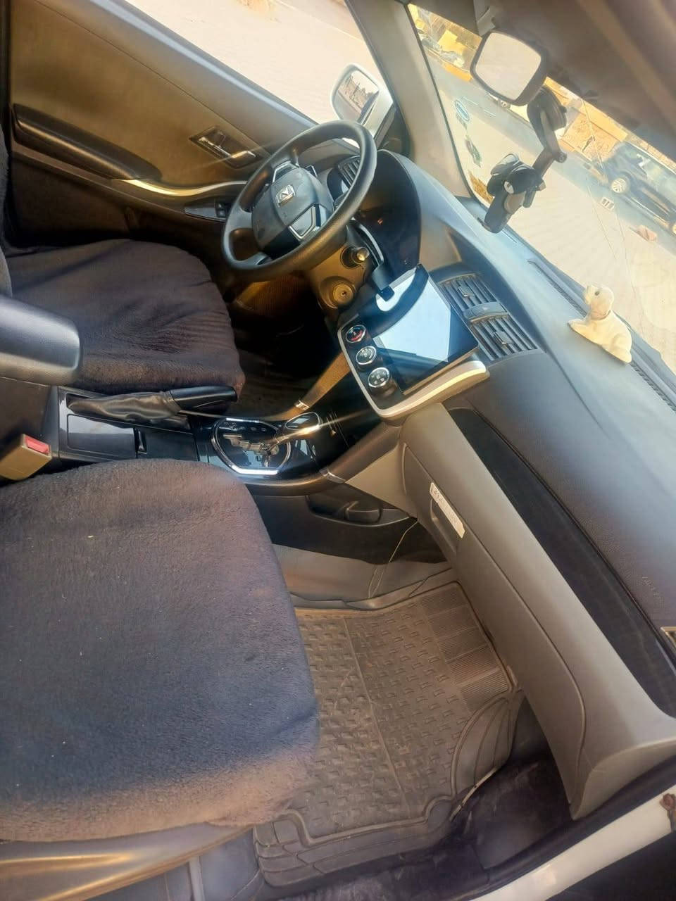سلام عليكم البيع سياره سايبا اريو مديل 18 مكينه 1600 كير تبريد سنويه 28 رقم نكليزي بسمي سعره 45 بي مجال قليل  مكان البصره النجيبيه    خابر و تدلل *********** مكلف بلنشر تصلو عله رقم البصرة, العراق
