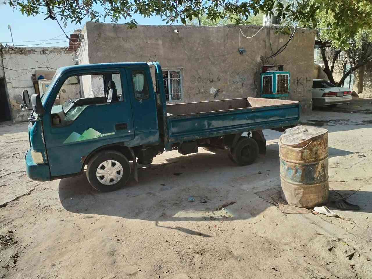 السلام عليكم سياره فونتيره موديل 97 رقم بغداد مداور ثاني يوم سياره جاهزه سعر ٤٨ عنوان السياره نجف *********** ناجي عداي
