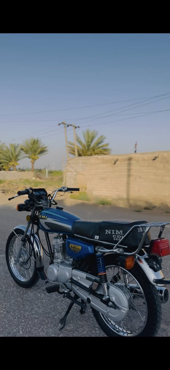سلام عليكم شباب دراجة 4 كير أسكنر موديل 2025 مكفوله دراجه احلى من الصور مكاني واسط نعمانية اتصال على الرقم *********** أو خاص موجود.
