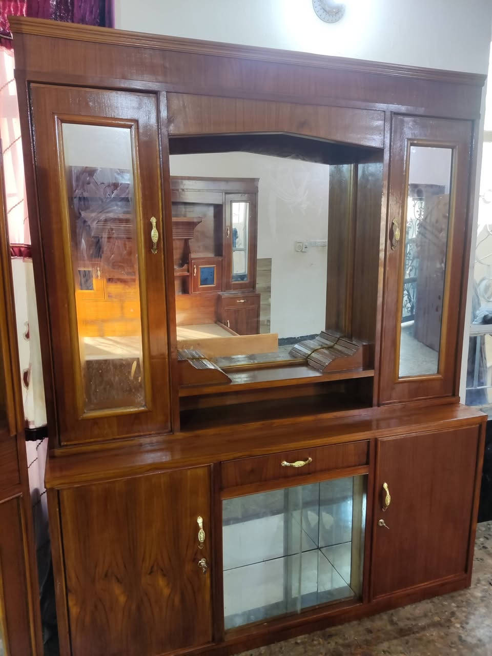 غرفه حطاطه مسرح ديوان برتفاع عالي شقل احطاطه داخل خارج صاج  ***********
