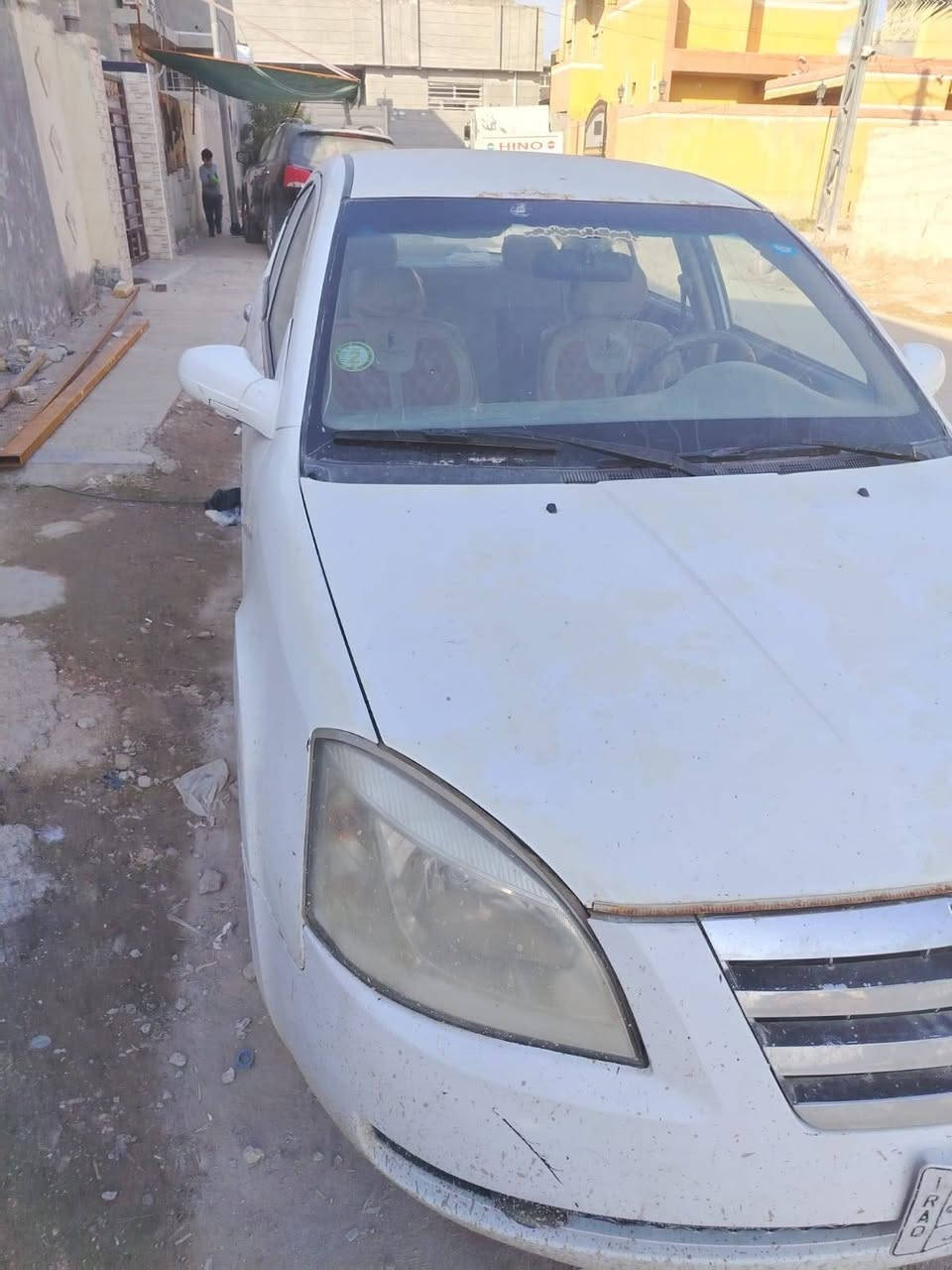 السلام عليكم سياره شيري A5موديل ١٣ رقم قادسيه كير مكينه بحاله جيده بيه قليل اخياس تبريد شغال سنويه لل٢٩ سعره ٢٠ قفل عليه ٦ ورقات غرامه ينزل من سعره للاستفسار ***********
