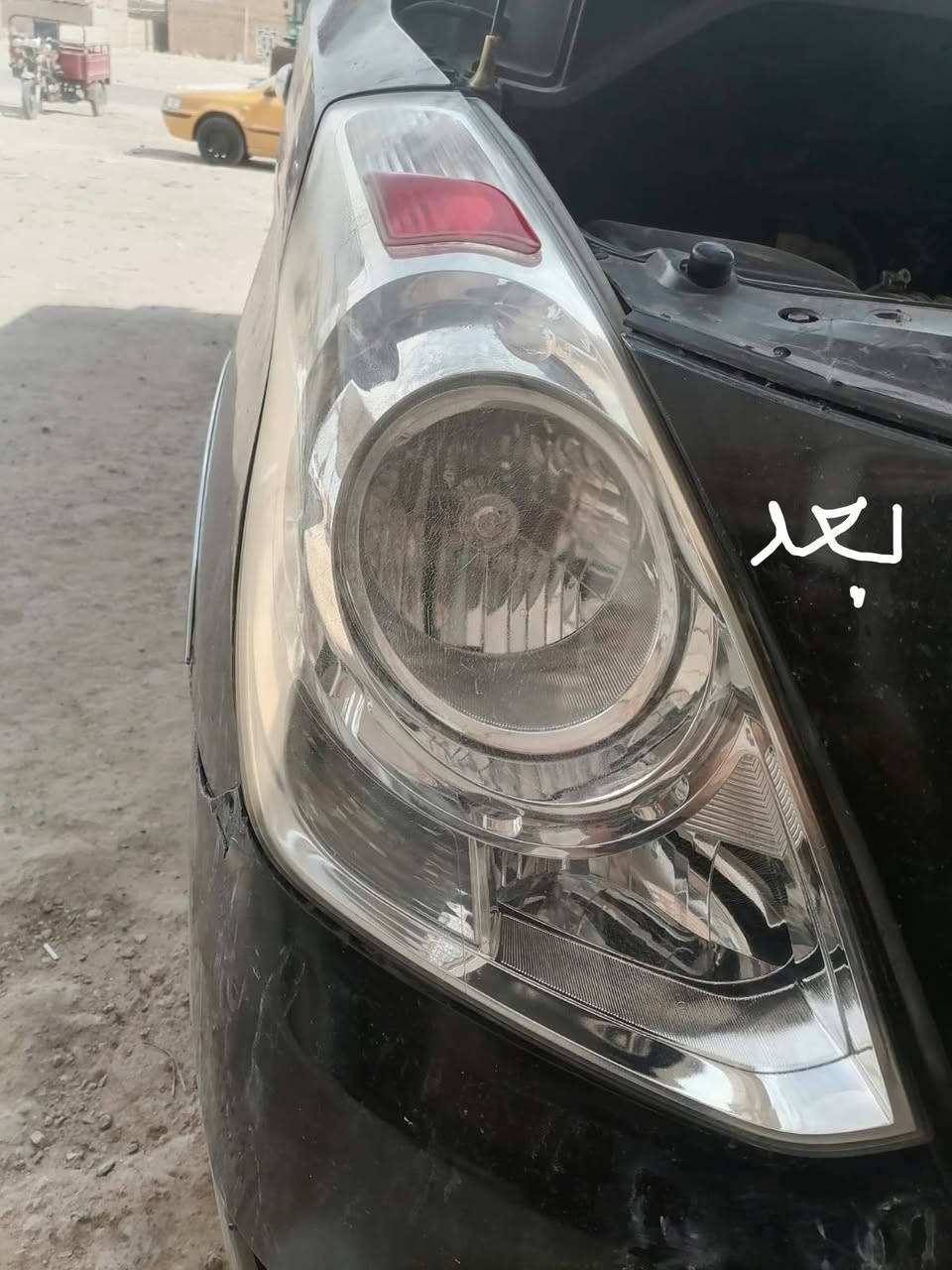 على بركه الله تم افتتاح محل البركه لتركيب وتصليح الدعاميات
وجلي لايت المكان مجاور كماليات نعيم الجاسمي
***********

نص مكتوب في الصور:
- البركة لتصليح الدعاميات - جلي اللايتات - عمل فايبر كلاس - بوليش السيارات - تصليح جام بك لايت *********** بإدارة احمد الشبوط إعلانات محمد الياسري ***********
- قبل
- بعد