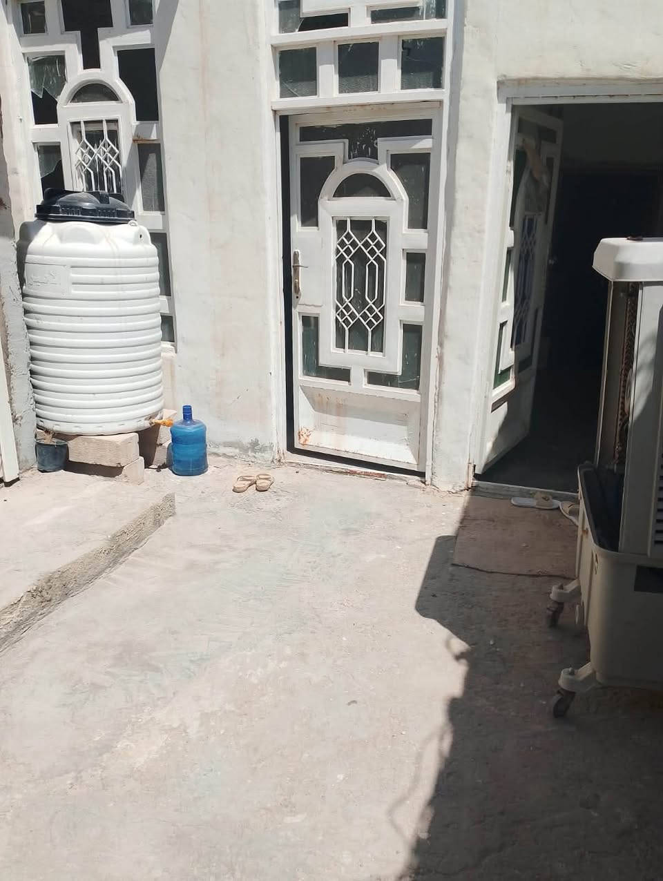 غرفة نوم • مفروش • عامود ١٢٦