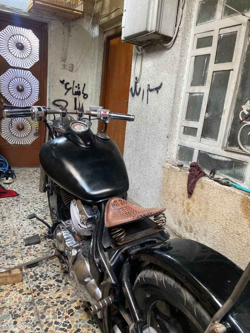 السلام عليكم
ياماها دراك  ستار 400 بدون رقم
موديل 2002
الدراجة سبورت، كير ومكينة كفالة عامة
الكهربائيات كلها شغالة
كزوز كاتم، بلادي، خرسة الدراجة ما شاء الله
بيها إدامة كاملة ومعتنى بيها
النواقص بسيطة:
صفاحية اليمنة فقط
سعر واحد و500
المكان: بغداد – الحرية
للاستفسار: ***********
