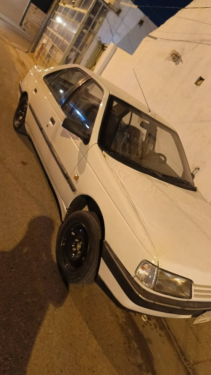 سلام عليكم بيجو 405 للبيع مديل 9 سياره نضيفه ومستعجل البيع
ستفسار***********
