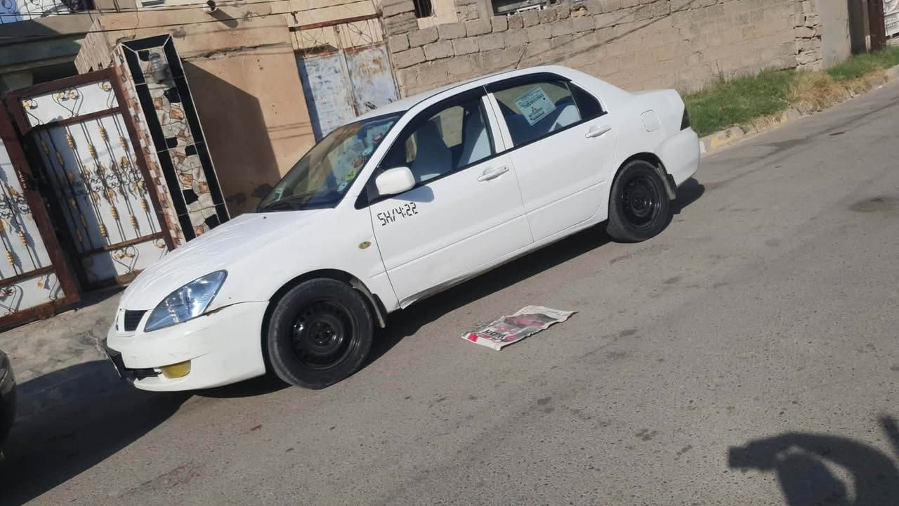 لانسر للبيع فقط موديل 11 محرك كير جاهزه تبريد بسمي سعر 72 ورقه عنوان ديالى سونار موضح اتصال ***********
