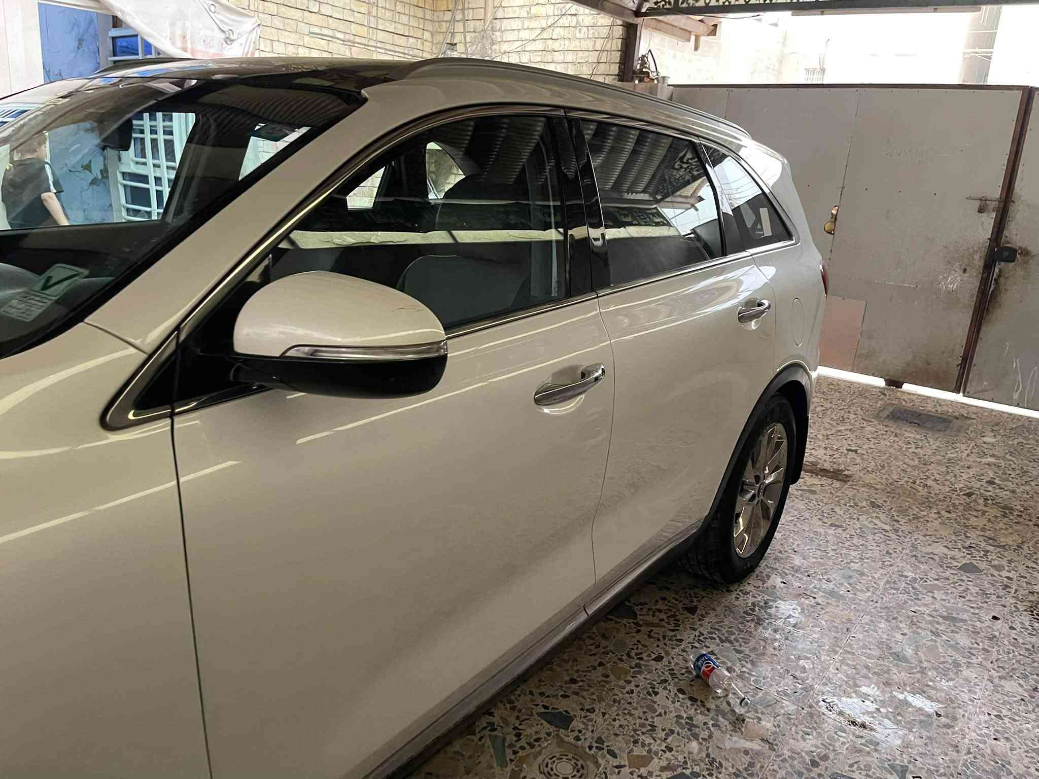 ‏سلام عليكم صورت 2018 شكل 2020 سير مقفولة كفالة عامة من صبغة ضربة حادث سيارة قير مكينة غير من الله سيارة تخم تاير جديد ثلاثة اثنين كهرباء فتح السقف وبلا كت ولا ينزلون مرايا شفاط شنطة كهرباء مكينة ستة سلندر ￼ 3500 ✈️
￼ سبعة راكب شاشة بلادية كبيرة السيارة أحلى من الصورة 
‏مكان السيارة بغداد اليمين الثانية قرب شبكة الكهرباء 
‏سعر السيارة على الخاص مناسبة 
‏رقم الهاتف *********** تواصل وا على رقم الهاتف ￼￼￼￼￼￼￼￼￼
