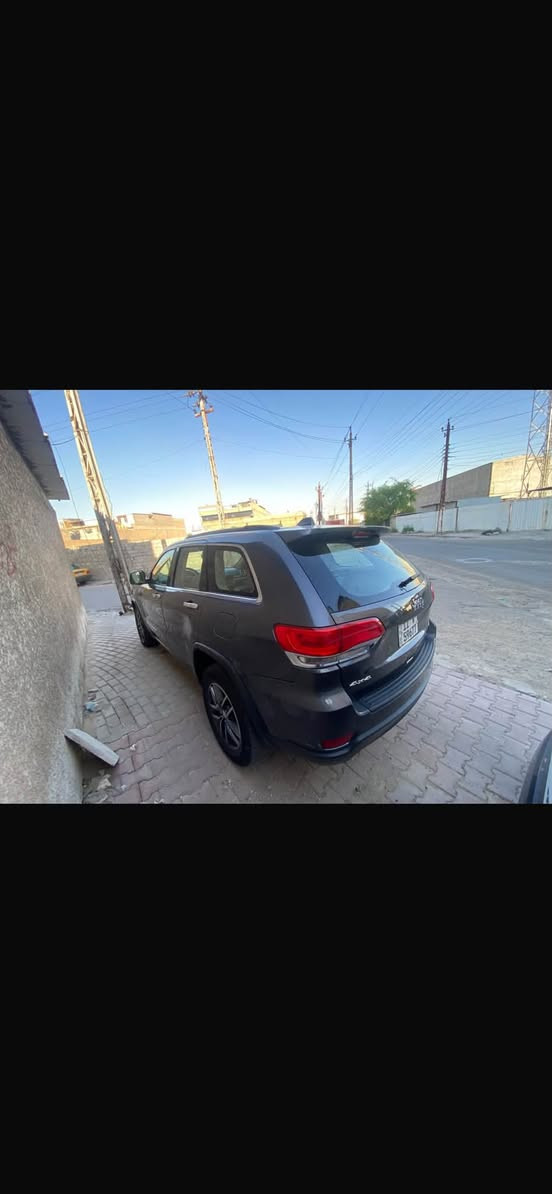 جيب لاريدو 2017
حادث جاملغ خلفي رقم بغداد السعر 193$
‭***********‬
