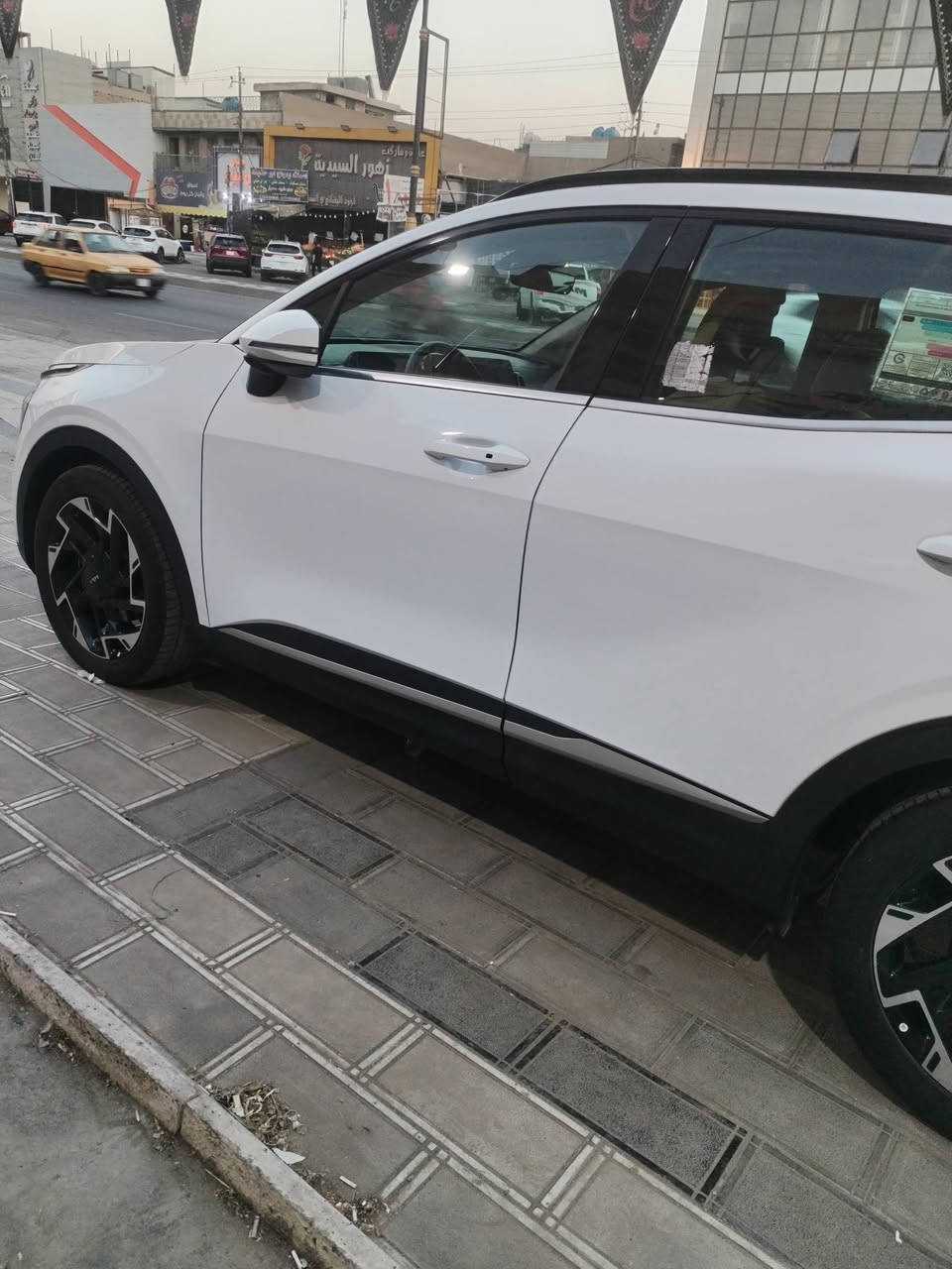 كيا سبورتج 2024 خليجي بدون ضربه ولا صبغ رقم أربيل   محرك 2000 دوش
سياره تحويل فقط  با اسمي

فول مواصفات 

١- بصمه ٢- بانوراما ٣- كراسي كهرباء عدد ٢  ٤- جنطه كهرباء ٥- كشنات وستيرين تدفئه ٦- ليد صباحي ٧- شاشه بلاديه ٨- كاميرا بلاديه ٩- حساسات اماميه وخلفيه ١٠- بك لايت ليد ١١- تبريد شاشه ١٢- مري شفط وأشاره ١٣- بصمه أبواب ١٤- تشغيل عن بعد ١٥- مودات قياده ١٦- شاشه عطلات ١٧- تحكم جهتين ١٨- رادار جانبي ١٩- داخل لونين 

مكاني بغداد 

*********** او *********** واتساب
