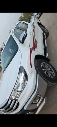 هايلوكس ٢٠١٧ • سعودي • كفالة عامة