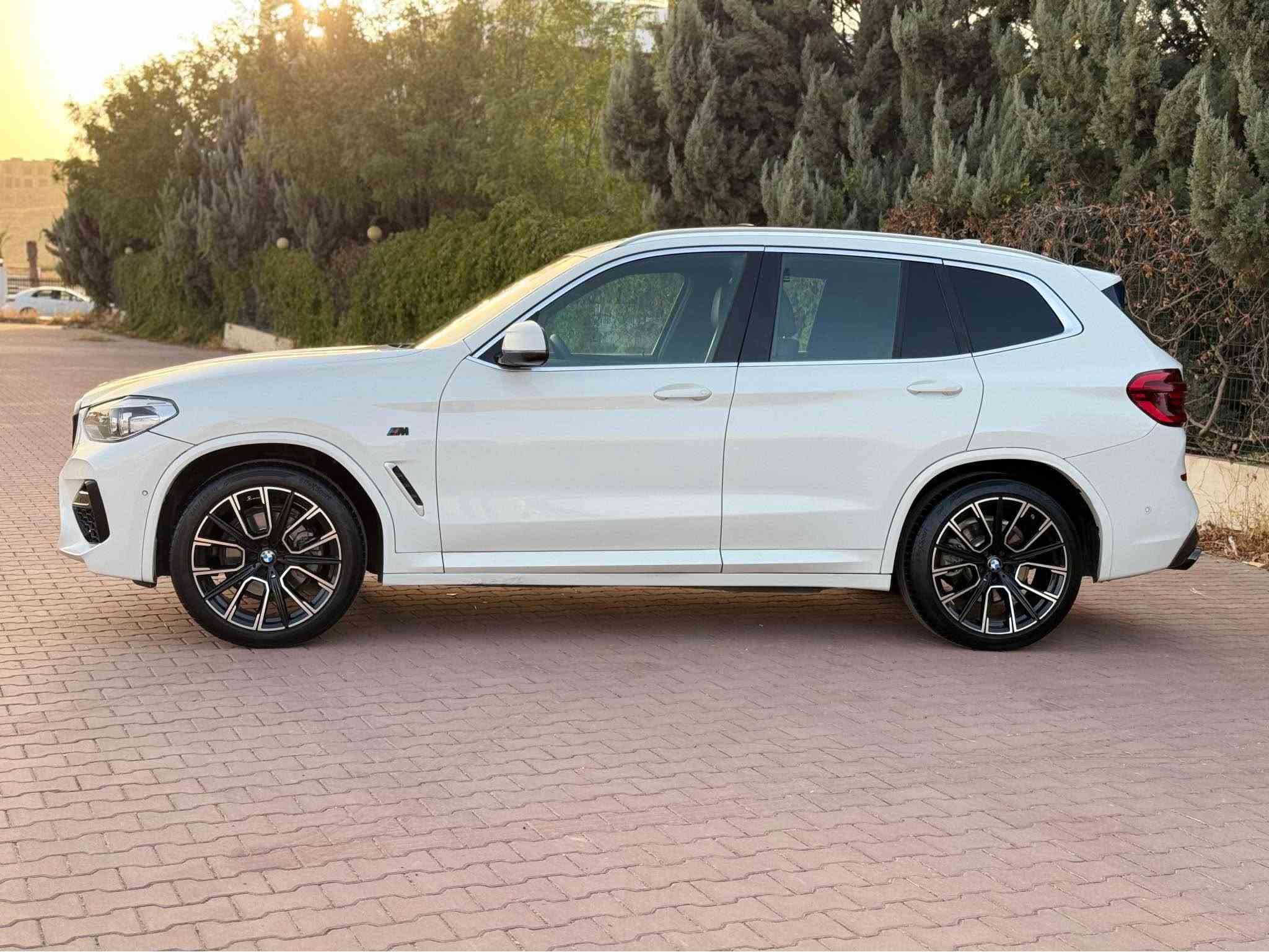 السلام عليكم 

  X3 2021 BMW

سعر : 235ومجال 
مرقم كامل تحويل وكاله نفس يوم 

حجم المحرك : توين توربو ( 4,سلندر )
امامى و خلفى كبس ✅
ملاحظة السيارة : بدون صبغ 🛑فقط شبر چاملغ تبديل شركه بدون نقطه دواخل 
السياره كامله و جاهزه بدون نقطه دواخل 💯
فول فول مواصفات 1/1
فتحة سقف 
كيج الكتروني
بصمة ابواب
بصمة تشغيل
تشغيل عن بعد ,𝐑𝐄𝐌𝐎𝐓𝐄 𝐒𝐓𝐀𝐑𝐓
سيتم سماعات ,𝐁𝐀𝐍𝐆&𝐎𝐋𝐔𝐅𝐒𝐄𝐍
شاشة دشبول ديجيتال
شاحن هاتف لاسلكي 
كاميرة امامي
كاميرة خلفي
كير ماوس
شفتات كير استيرن 
هاند بريك بصمة
اوتو هولد ،𝐀𝐔𝐓𝐎 𝐇𝐎𝐋𝐃
اوتو ستارات،𝐀𝐔𝐓𝐎 𝐒𝐓𝐀𝐑𝐃
اوتو ستوب ,𝐀𝐔𝐓𝐎 𝐒𝐓𝐎𝐏
رادار امامي (تحديد مسار)
رادار جانبي  (نقاط عمياء)
رادار خلفي (التحذير من الاصطدام)
حساسات °360
حساسات امامي 
حساسات جانبي
حساسات خلفي
نظام ,𝐄𝐂𝐎
نظام ,𝐍𝐎𝐑𝐌𝐀𝐋
نظام ,𝐒𝐏𝐎𝐑𝐓
نظام ,𝐓𝐎𝐖/𝐇𝐀𝐔𝐋
نظام ,𝐒𝐋𝐈𝐏𝐏𝐄𝐑𝐘
داخل ليد 𝐋𝐄𝐃
تحكم استيرن
استيرن تدفئة
كشنات جلد 
كشنات كهربائي 
كشنات خزن+ميموري
كشنات تبريد
كشنات دفئة 
صندوق شفط كهربائي 
لايتات ليد وعدسة زينون بيلادي
بلوجكترات 𝐋𝐄𝐃 بيلادي
بكلايتات 𝐋𝐄𝐃 بيلادي
ويل كروم سبورت
تفاصيل اكثر الاتصال على ارقام التالية

𝐖𝐡𝐚𝐭𝐬𝐀𝐩𝐩-𝐕𝐢𝐛𝐢𝐫

📞***********
عنوان📍عقره اكر, نينوى
