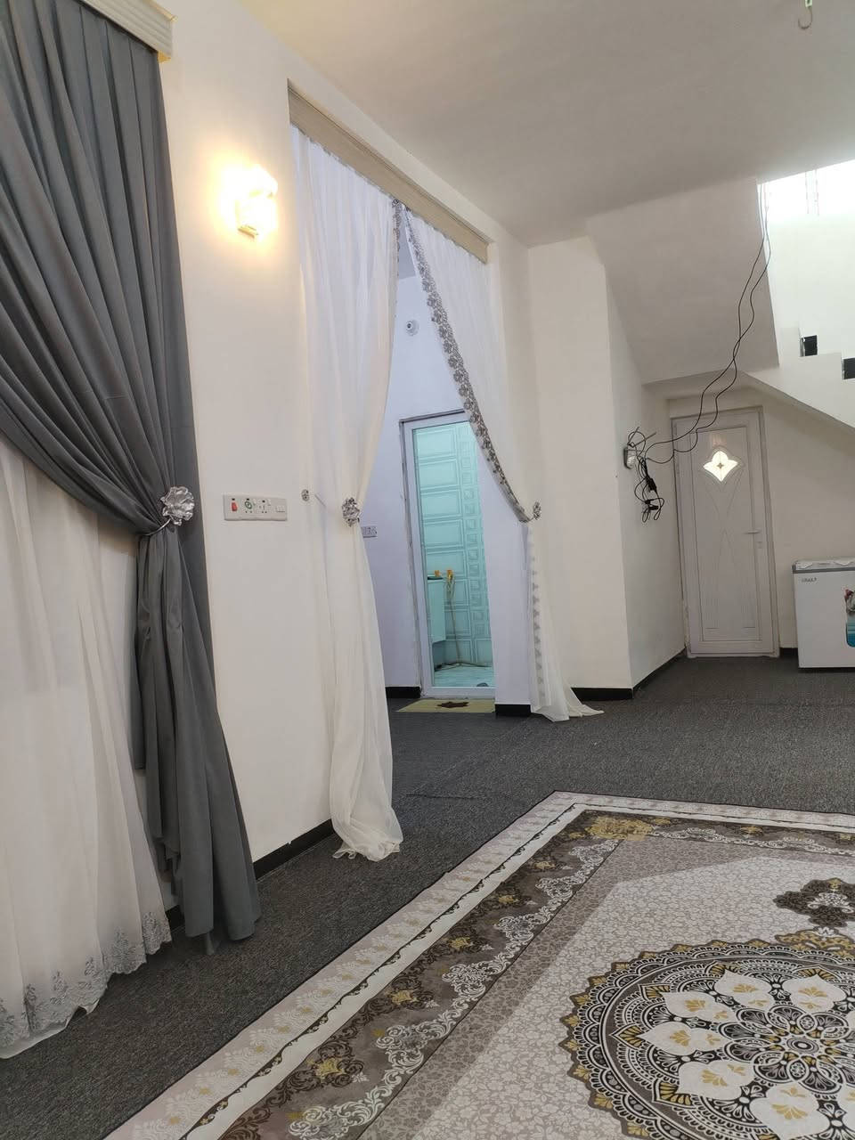 بيت مساحة 200 بناء 2026  بلوك اعكادة  رباط كونكريت شغل درجه اولى بين الشطرة والغراف  على الشارع العام  السعر 50 وبي مجال يباع مع الاثاث  رقم الهاتف 
*********** بي وات ساب
