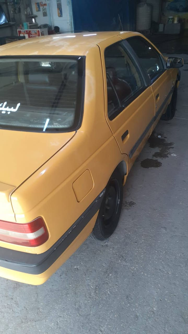 السعر ٢٨
بيجو مديل ١٦ مكفول محرك وكير سياره كل حادث مابيها كفالة عدا بارد بلجاملغ الخلفي شي بسيط سياره خير من الله مكانها كربلاء السعر ٢٨ وبيها مجال بسيط ***********
