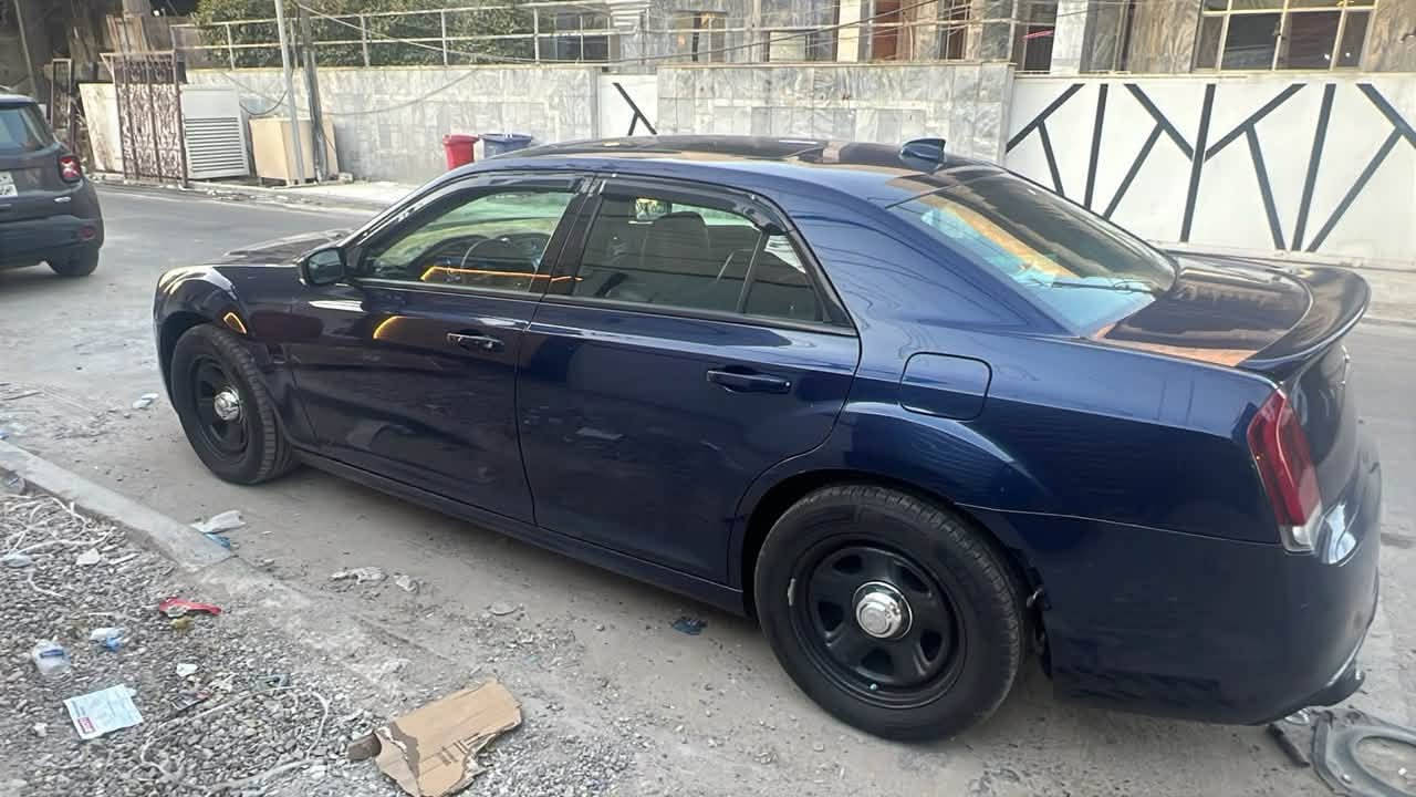 موصفات السيارة إس فول موصفات بانورامة كشنات حضن رادرات بل مرايات حساسات امامي وخلفي حادثها مثل ما مبين بل صورة ونصبغن نفسهن اني بدلتهن اثنينهن أصليات ونفس الموديل السيارة بدون ايرباك  ماشية ١٥١ ألف مايل 
شادلها تخم دبلات إس آر تي 
تبريدها منضومة جديدة راديترات جديدة شاشة كار بلي شادلها مال موديل ١٨

تخم تاير بيها حدادية جديدة

***********
