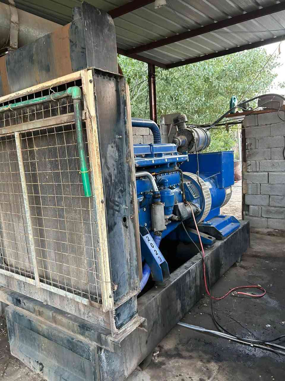 السلام عليكم مكلف بالنشر مولد للبيع نوع اسكانيه موديل 13 راس توليد 300kv
للتواصل 

‭***********‬
‭***********‬
