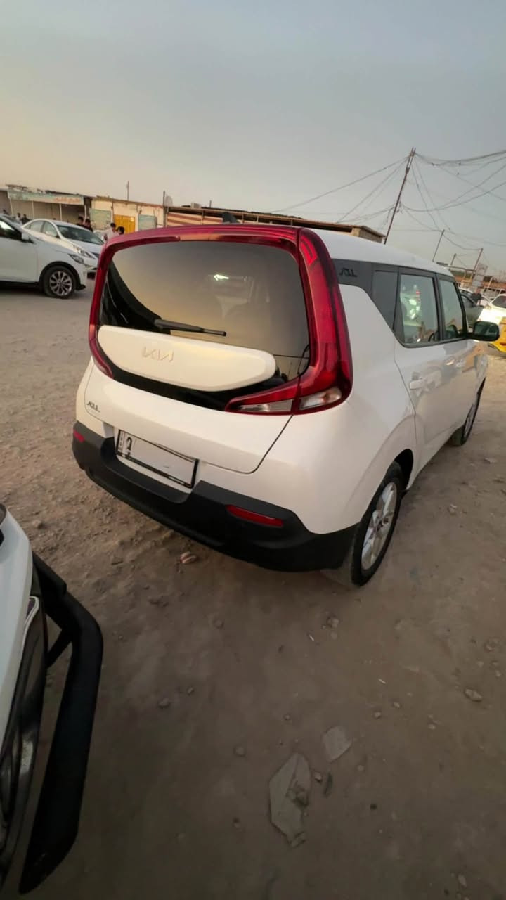 كيا صول موديل ٢٠٢٢
للبيع او مراوس 
رقم دهوك وكاله او مداور 

وارد امريكي حادثها جانبي 

ماشيه ٧٨ قابل للزياده 

محرك ٢٠٠٠ دوش 

مواصفات 

تحكم سترن 

كامرا شاشه 

مانع انزلاق 

رادار امامي جانبي خلفي 

تحديد مسار 

نقطه عمياء 

اوتو ستوب 

وضعيات قياده 

مابيها اي نقص جاهزه 

مكانها ديوانيه

السعر١٢٢ $ وبيها مجال جدا قليل 

للاستفسار خاص 

او ع الرقم ***********
