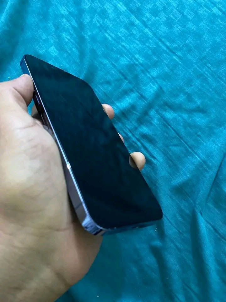 ايفون استخدام قليل للبيع سعره قفل 25مكلفه بالنشر الاتصال على رقم صاحب جهاز***********

نص مكتوب في الصور:
- ٥:٤٥
- القطع والخدمة
- تجمع Apple سجل تاريخ القطع والخدمة، وهذا السجل يعرض معلومات عن هذا الـ iPhone وحالته وتفاصيل إصلاحه. معرفة المزيد...
- يتوفر تكوين
- الكاميرا
- تم اكتشاف كاميرا خلفية جديدة. يرجى إعادة التشغيل لتكوين الكاميرا الخلفية الجديدة لهذا الـ iPhone. معرفة المزيد...
- إعادة التشغيل والانتهاء من الإصلاح
- سجل تاريخ الخدمة
- الشاشة
- غير معروف
- بصمة الوجه
- مشكلة
