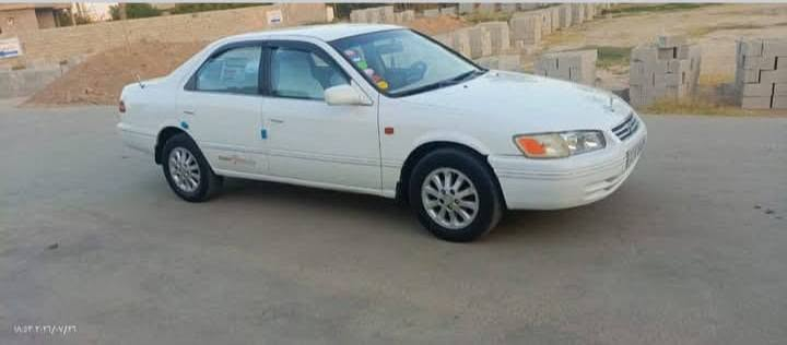للبيع كامري موديل 2001
رقم بغداد بسمي تحويل ثاني يوم 
تبريد 
صبغ عام جماليه 
4سلندر 
‏‪***********‬‏
