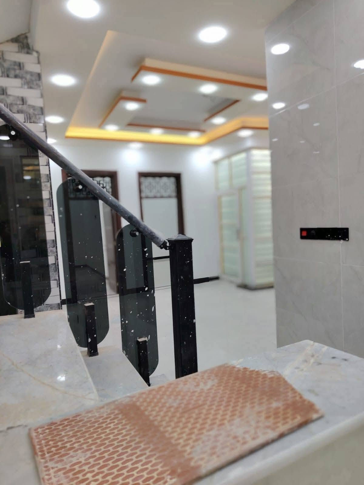 150 متر مربع  للبيع غرفتين
طابو زراعي سند 25 قرار محكمه باسمك مشمول بالتطويب
بسعر 55 وبي مجال
عنوان البيت نجف مقابل ملحق قرية الغدير
للاستفسار اتصل على *********** أو مراسله واتساب
