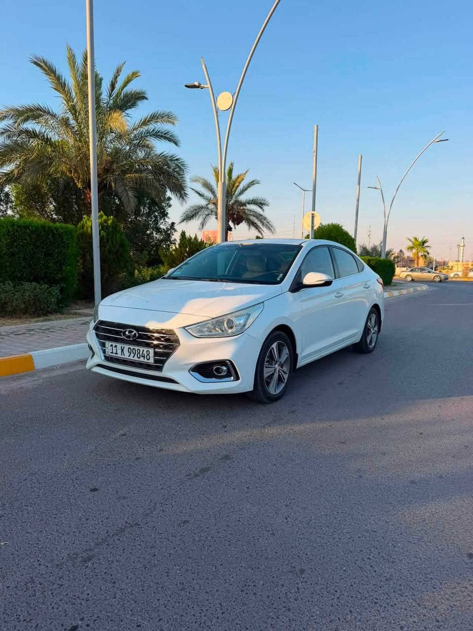 للبيع اكسنت
موديل 2020
خليجي 
فول موصفات 
ماشي 120 كيلو 
كير محرك شرط
تخم تايرات جديد 
صدر امامي خلفي شرط
مكفوله كفاله بس دوسه شبرر بيها لا تبديل ولا رصعات ولا تكحيل 
سعر 120 
الاستفسارات ***********
العنوان تكريت صلاح الدين
