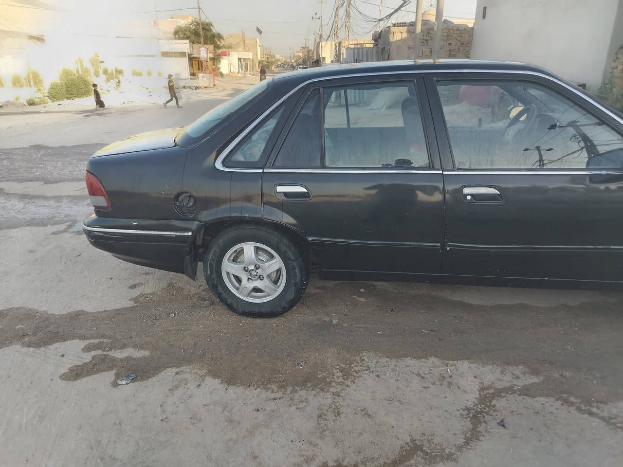 السعر 25 ورقه او مراوس ببريجو والباقي حسب الاتفاق
***********
