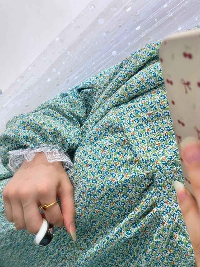 ايزار صلاة قماش كريشه لايطفر بالغسل ولايتغير لونه 
السعر 10  الاف 
فري سايز يلبس قالب راهي يلبس
من وزن 40 -95 والطول 175 
متوفر جمله ومفرد 
توصيل جميع محافظات العراق 5 الاف💓⁩⁩
للتواصل ***********7736990257

