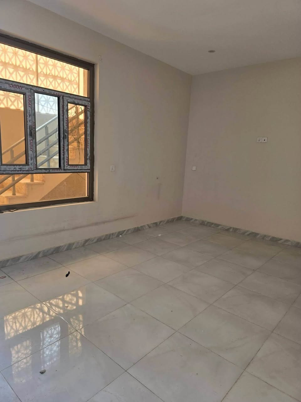 مشتمل لإيجار طابق ارضي 2غرف نوم 🛌 +صاله+خدمات+مطبخ📍العنوان بغداد الدوره البوعيثه مجمع الحليم الاستفسار ***********
