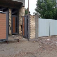 قاع وهيكل المساحه 180 مقسومه بالنص خلف سكله القريشي القرغوليه الرقم077...