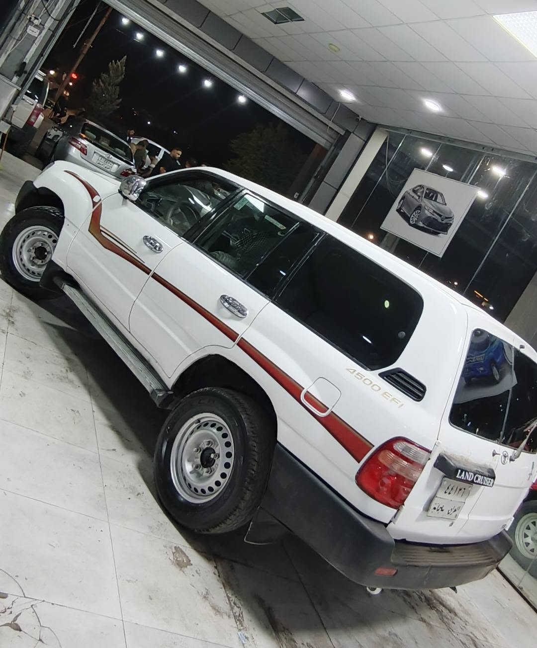 مۆنیکا
مۆدیل2001
فوول عادی
سبۆغ عام 
پێش اکسل مرغوب
گێر و مەکینە بەشەرت فەعسیکا
رقم سلیمانیە بەاوالیاتی دافرۆشم 
کێشەی مەدانی بەشەرت پارەی کەسی تیانەبێ
لەهەولێرنیشتەجێم فرمانبەران
سعر:69وەرقە مەجالێکی زۆرکەم برایانە
ژ.م***********
موشتەریت تەلیفۆنم بۆبکا
موشتەری نیت بێزارم مەکە برا أربيل, العراق

نص مكتوب في الصور:
- هاوکار ***********
- رۆژگار ***********