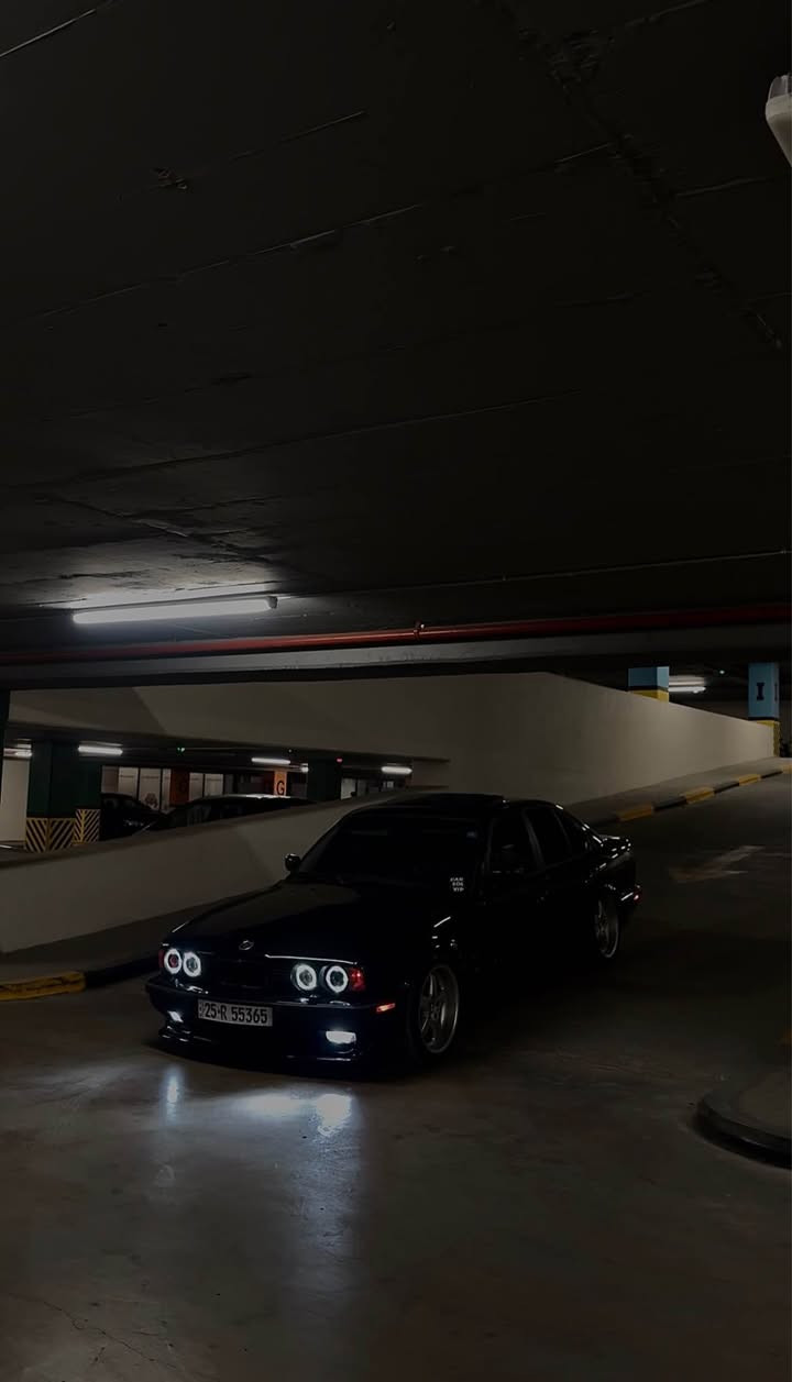 E34 • ١٩٩٠ • فول فل