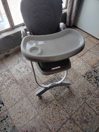 ميز طعام اطفال • جميل جدا