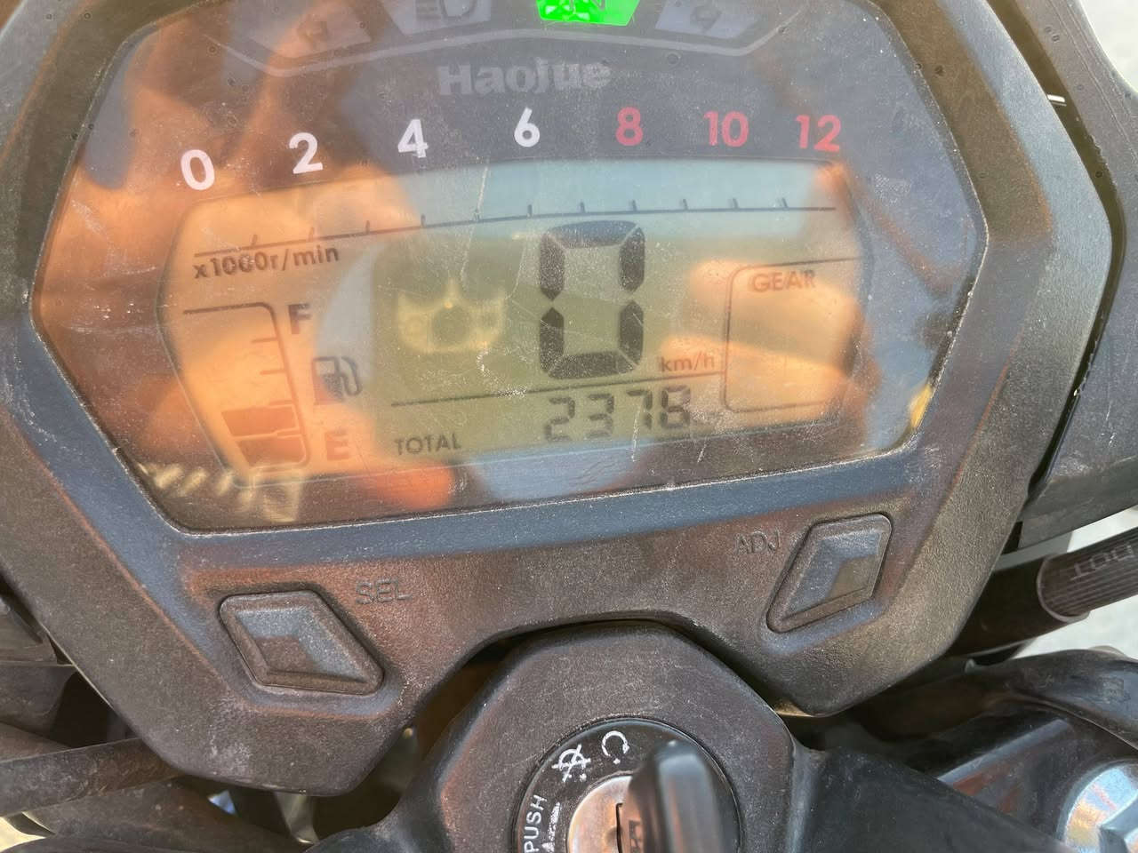 هاوجي KA
موديل 23 
مسجل رقم وسنويه انكليزي 
مكانه الرمادي 
السعر مليونين و750
للاستفسار ***********
