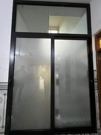 الأسطورة • زجاج • المنيوم