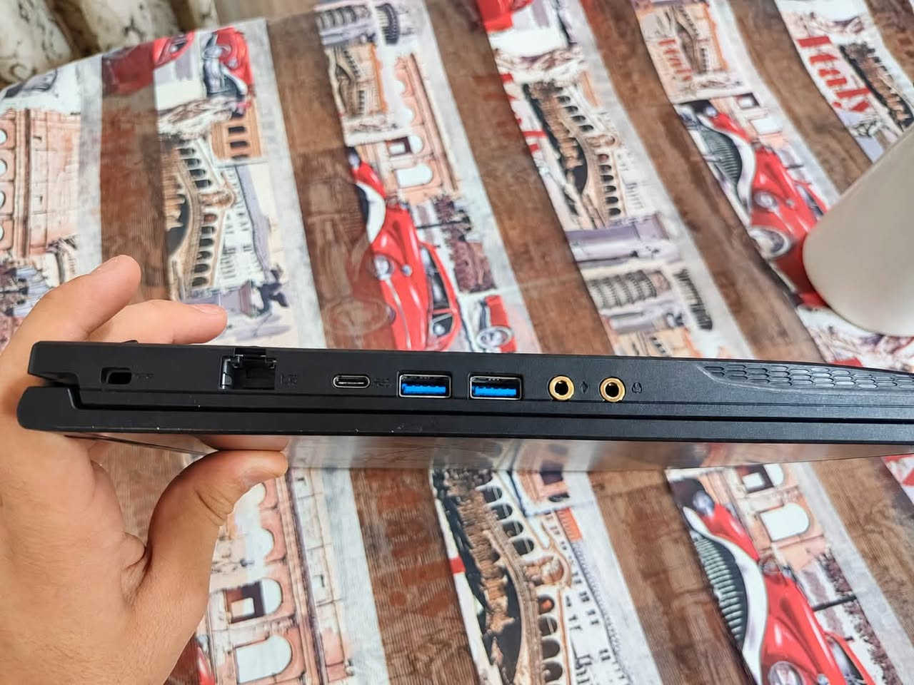 MSI GF63 • شاشة 15.6 144هرتز • كرت RTX 2050