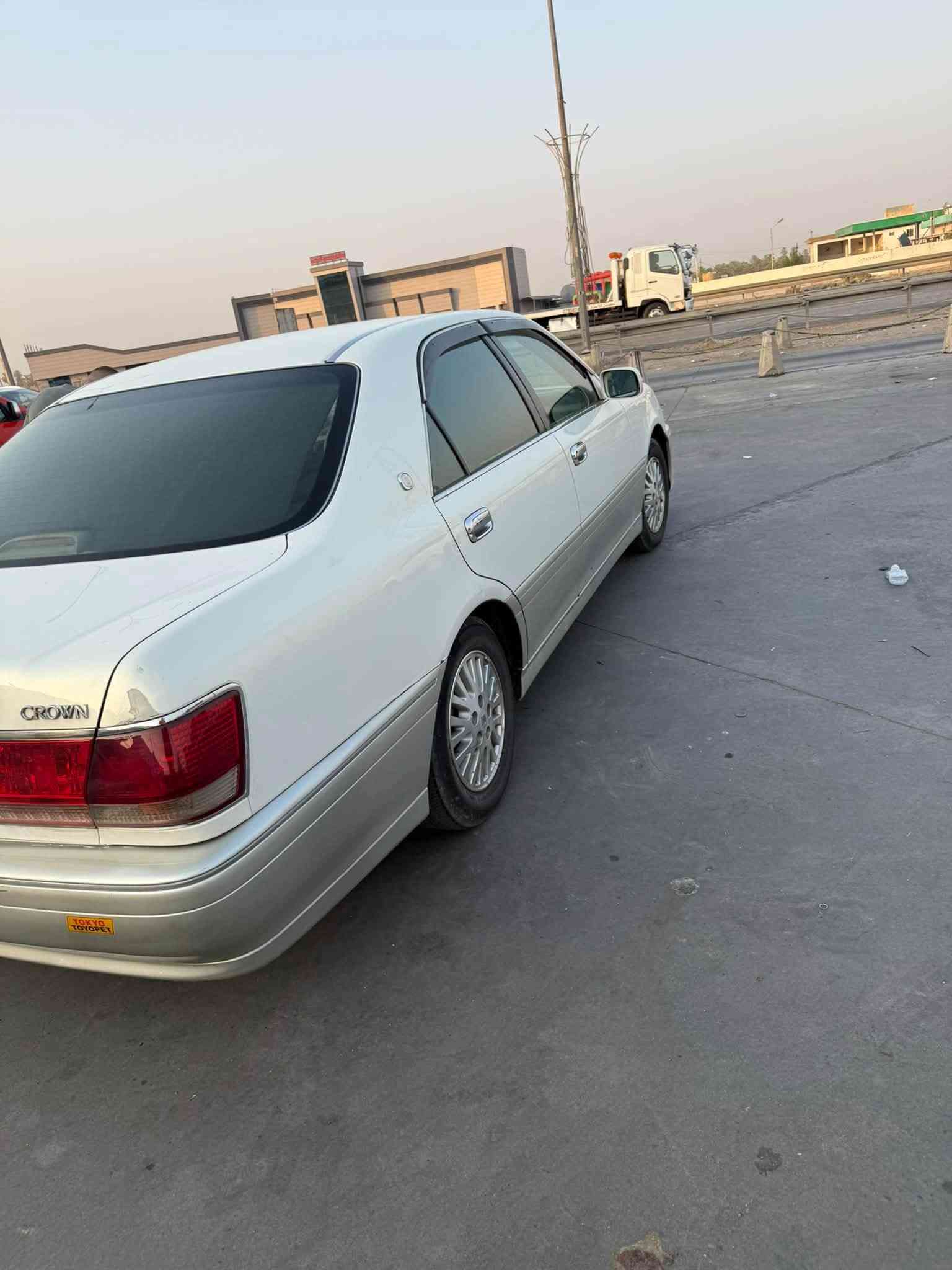 السلام عليكم ملكه موديل 2002 
محرك D4
دكمتين
سياره مكفوله كفاله عامه 
بدون كصه او عيب شرعي
رقم نجف انكليزي دولي
رقم تلفون ***********
سياره بسمي اصوليه
هزه جديده
سنويه جديده الى 2031

