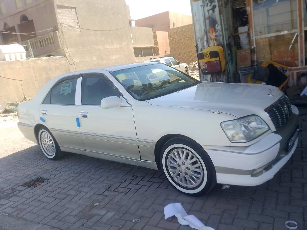 ملكه كص جنطه مكان شطره كرستال اصل كشتات كهربائية ستيرن كهربائي لايت زنون عالي وناصي تبريد ثلج مكينه وكير حدادين شاشه برده خلفيه دكمتين تاير كفاله سعر 28بيها مجال بسيط ***********
