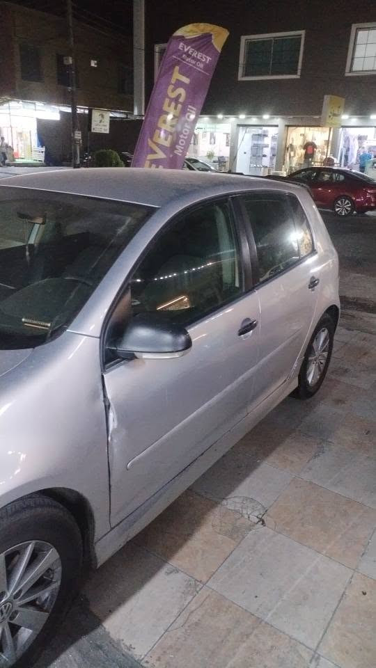 گۆلف 2007 سلڤەر بێ سبوخ مەکینە 16 گێرتۆماتیک عادی سپۆرت بە ناوی خۆمە 65 وەرەقەو مەجال *********** أربيل, العراق
