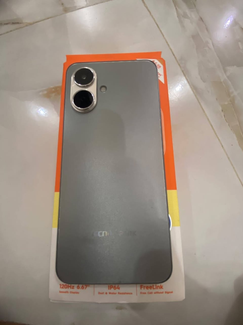 جهاز Techno  للبيع جديد كامل الملحقات مستخدم شهر ذاكره 64 +4 رام بطاريه 5000W  مكفول ما داخل اي تصليح السعر 110 وبي مجال مكان الناصريه ***********
