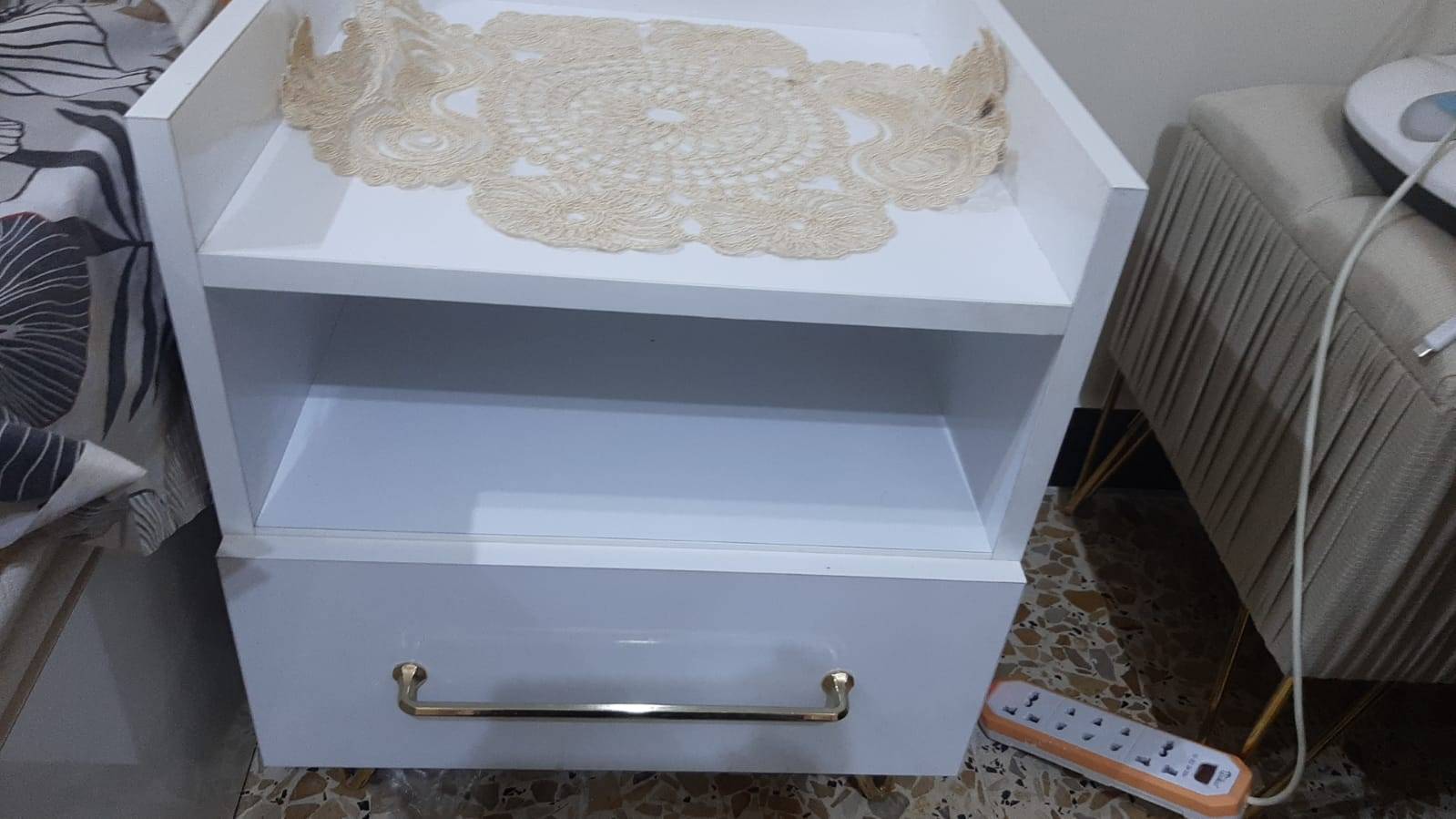 غرفة نوم • مستعملة • حرق ٢سم