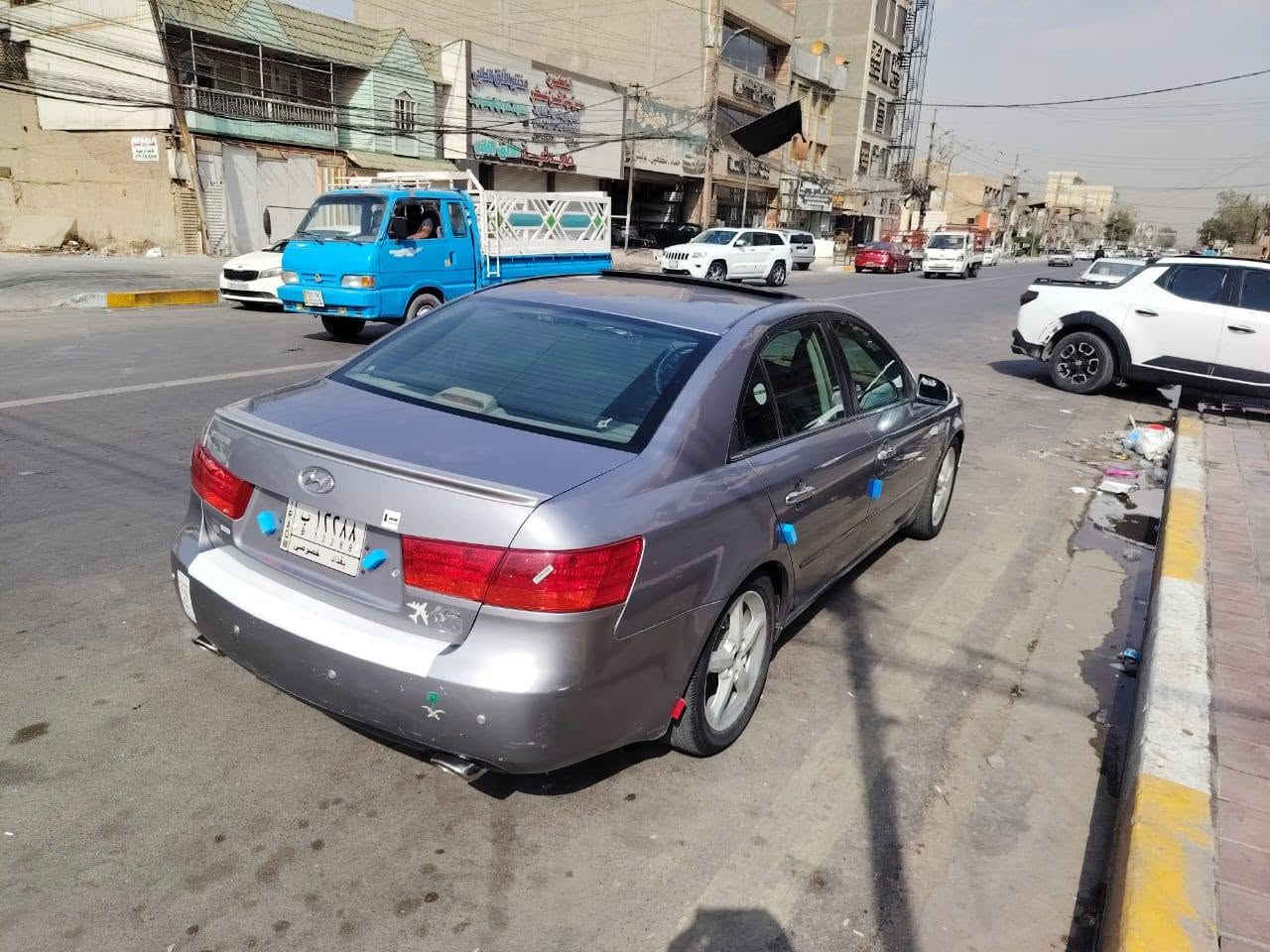 سلام عليكم سوناتا موديل 2007 فول مواصفات فتحه تحكم ستيرن جهتين شاشه كامره خلفيه دواره حساسات خلفيه مثبت سرعه كروز سرعة مكينه سته سلندر بيهه قطعه وحده كلير والباقي كفاله عامه سياره جاهزه من كلشي بيهه منضومت قاز جديده يعني انسه صرف البانزين رقم بغداد مميز مشروع وطني تحويل مباشر سياره مال جناي وبل عافيه ع ياخذهه مكانهه بغداد شراي يتصل على رقم***********
