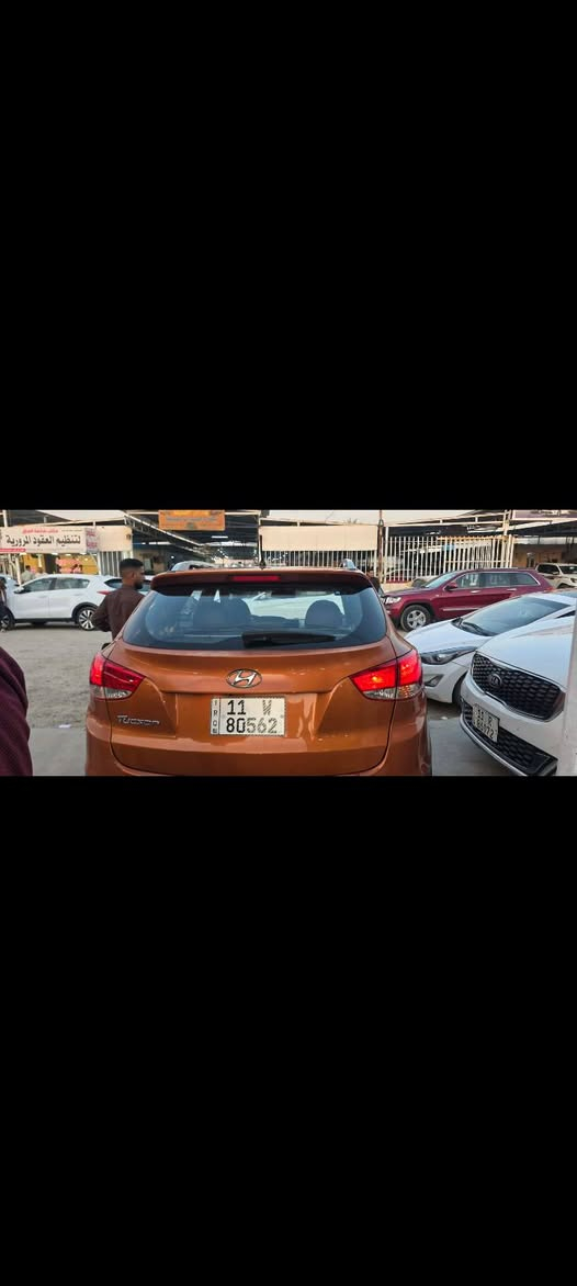 السلام عليكم ورحمة الله وبركاته 🌹
🚘 توسان موديل 2015 خليجي
▫️ رقم بغداد الجديد
▫️ باسمي
▫️ مكفولة كفالة عامة
ماشية ٨٥الف لزكات الشركة بيهة
▫️ لون مشمشي مميز
▫️ فول مواصفات، للأخير 
▫️ عدة البصمة
💰 السعر: 153
🔹 وبي مجال بسيط
📍 المكان: بغداد – اليوسفية – ناحية الرشيد
📞 للاستفسار: ***********
خلاف الكلام، السنار عليك.
