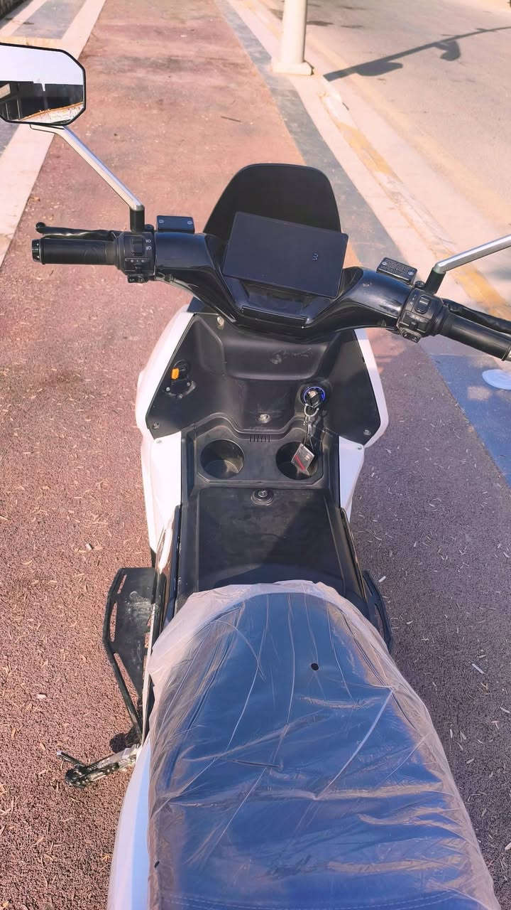 اكس ماكس • 5 بطاريات • ملف 2000W