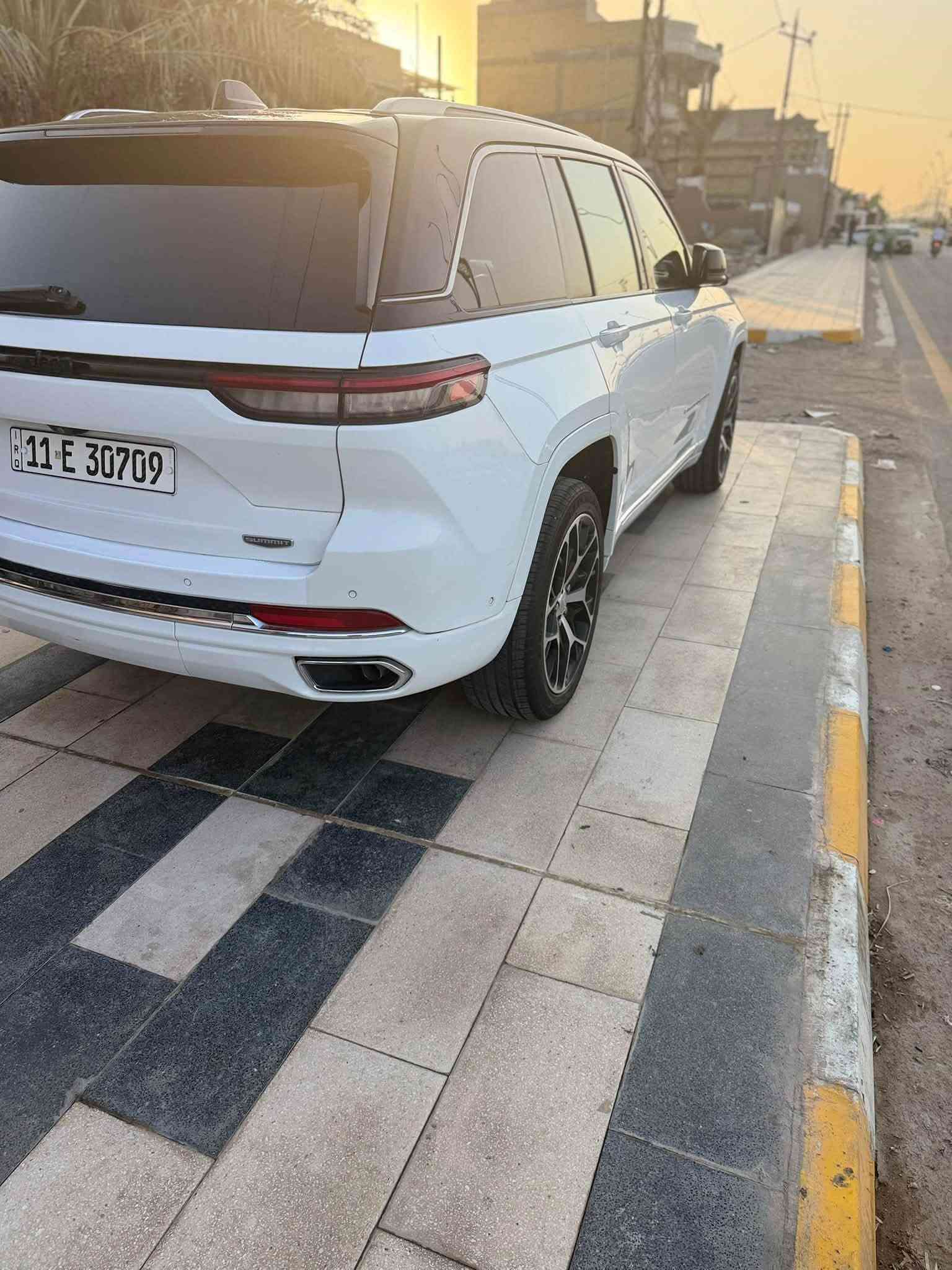 جيب سومات اعلى فئة موديل 22

السومات تجي فول الفول اعلى شي🔥

6 سلندر محرك 3.6

فتحة سقف بانوراما 

كشنات جلد وكهرباء وتدفئة وتبريد 

رادار وكاميرات

داخل مميز جدا 

بعد بيها كوم مواصفات

رقم تلفون صاحبها 

‭***********‬

🟧مكاني ناصريه مركز

رقم بغداد تحويل مباشر
