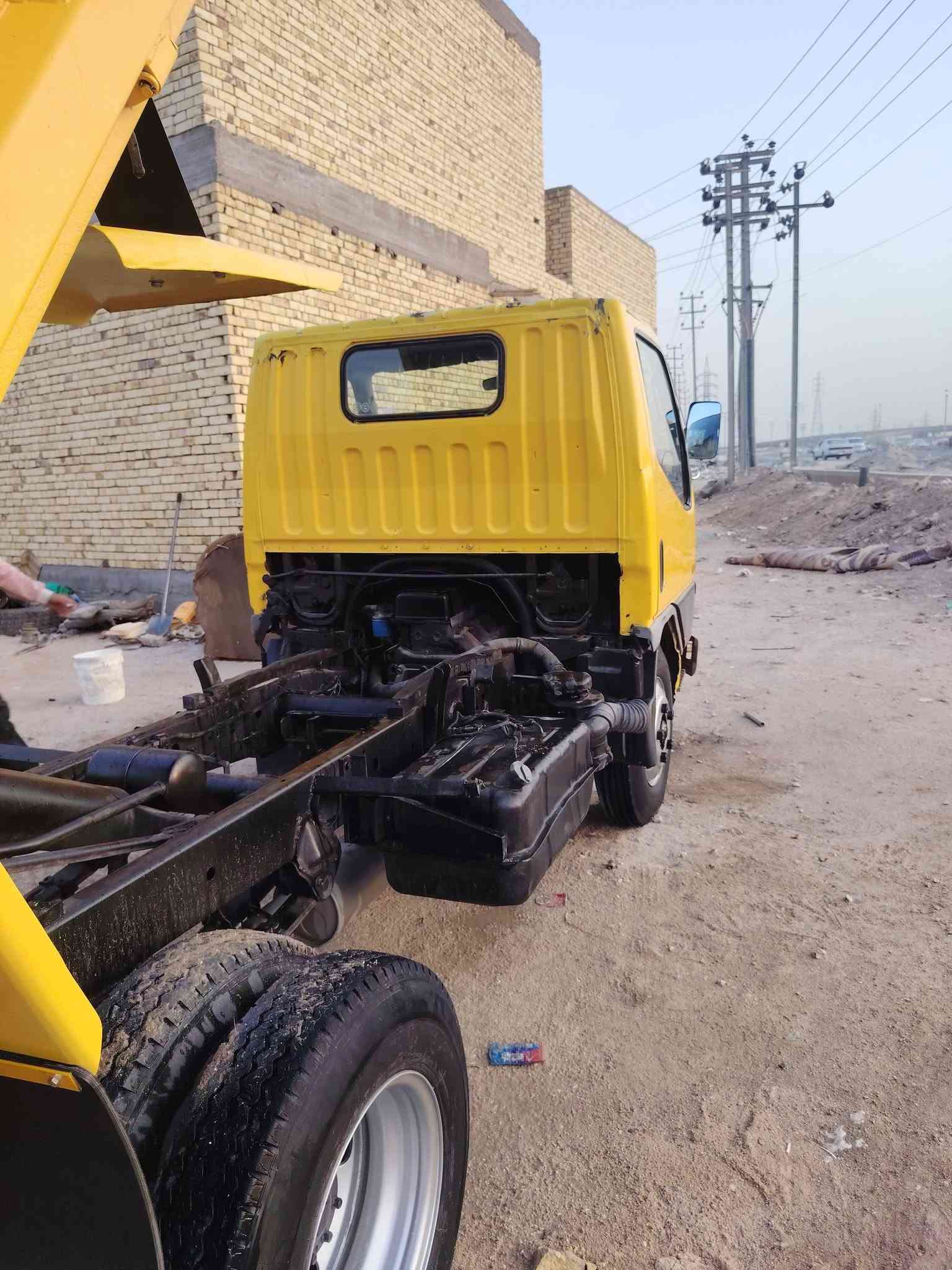 كنتر بزون قلاب فحل مكينه ٣٣ لا تنقص ولاتبخر سياره جاهزه للعمل شاصي مكفول رقم ذي قار تحويل مباشر مكاني ناصريه ***********  تخم تاير برجستون
