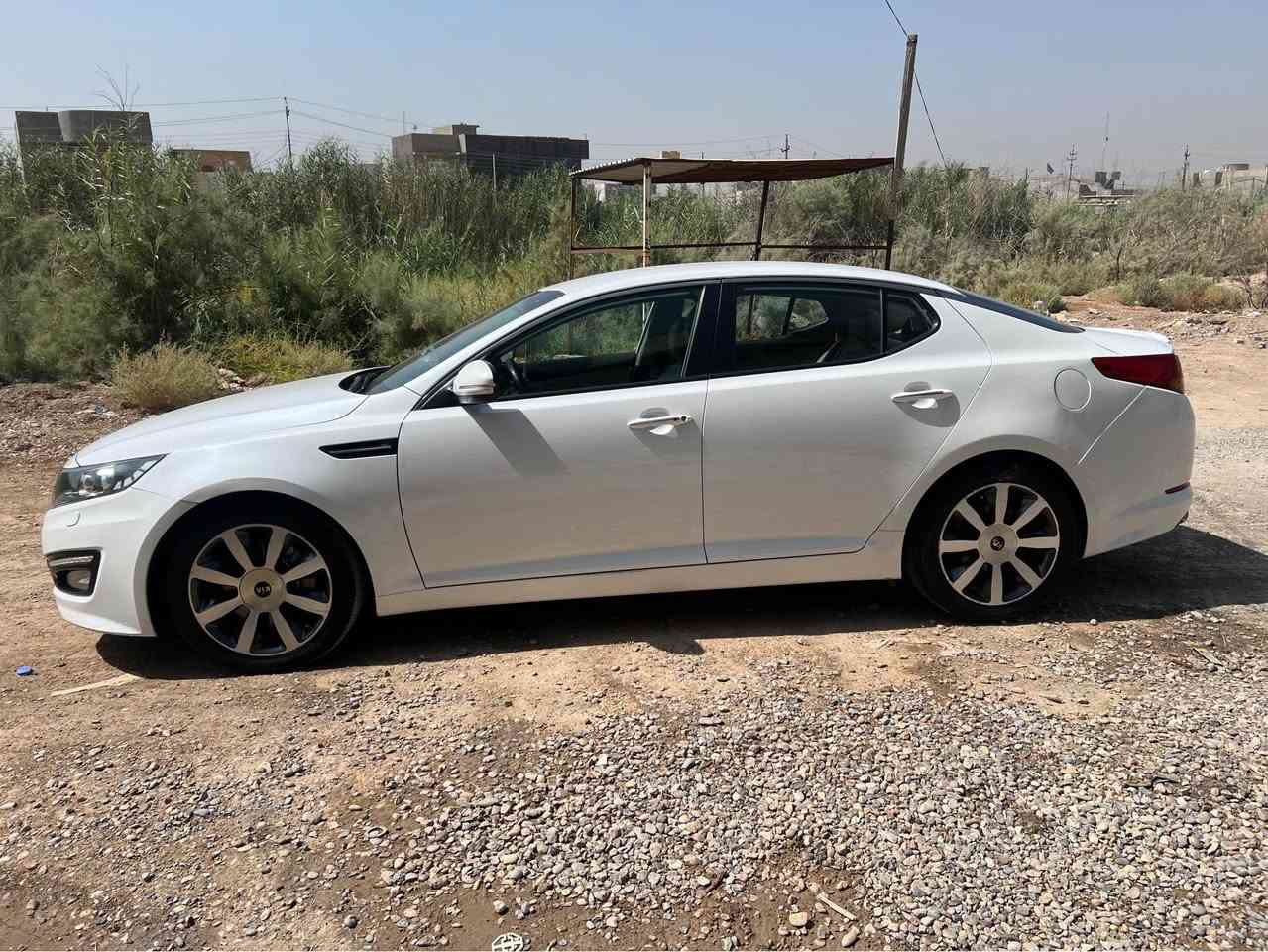 اوبتما ٢٠١٤ خليجي 
بيع فقط
مكينة ٢٤٠٠ دوش فول عدا الفتحة 
رقم سليمانية الدولي الجديد 
تبريد كير محرك تخم تاير جاهزة 
ماشية ١٩٢ KM كيلو متر فقط
مواصفات 
بصمة تشغيل بصمة ابواب كشنات  جلد تدفئة 
حساسات امامية خلفية / تبريد قطعتين/ ثلاث وضعيات قيادة 
كامرا 
٥ ويل كب كروم / مري شفط / تحكم ستيرن كهرباء / كشن السايق كهرباء / ذاكرة كشن ميموري / تحكمات ستيرن 
وباقي المواصفات المعروفة 
#السيارة بيهة قطعة وحدة صبغ جاملغ خلفي فقط السونار مرفق
مكان السيارة ديالى الخالص 
السعر ١٢٨ وبيهة مجال جداً بسيط 
*********** اتصل او واتس اب بلاد, صلاح الدين
